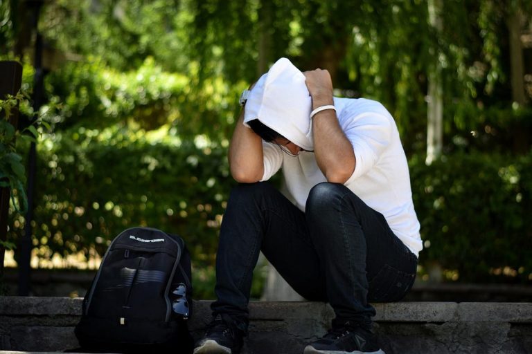 Psycholog w lublinie – kiedy warto sięgnąć po pomoc specjalisty?